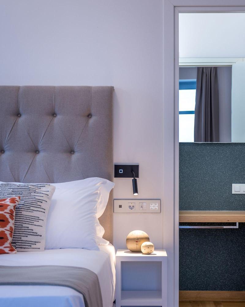 Shapes Luxury Suites Ermoupoli Buitenkant foto
