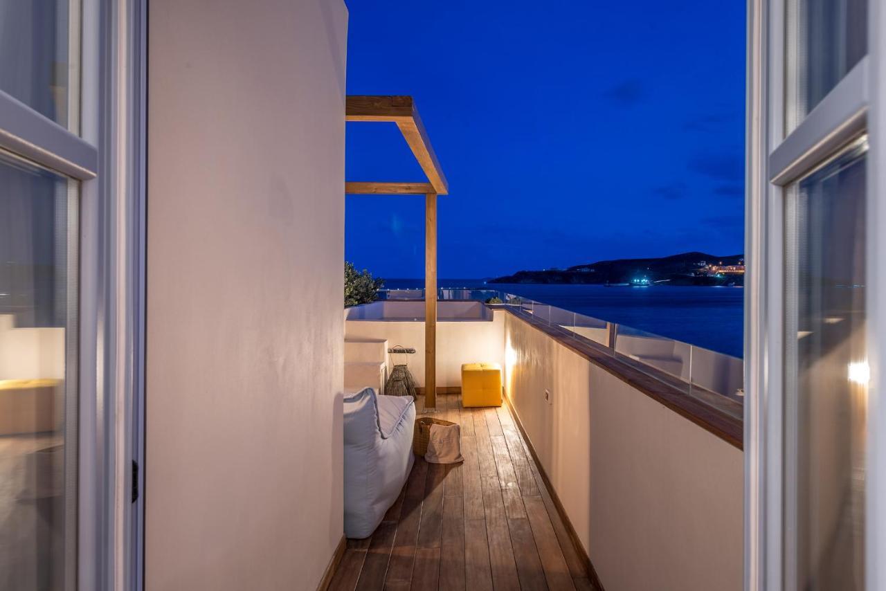 Shapes Luxury Suites Ermoupoli Buitenkant foto