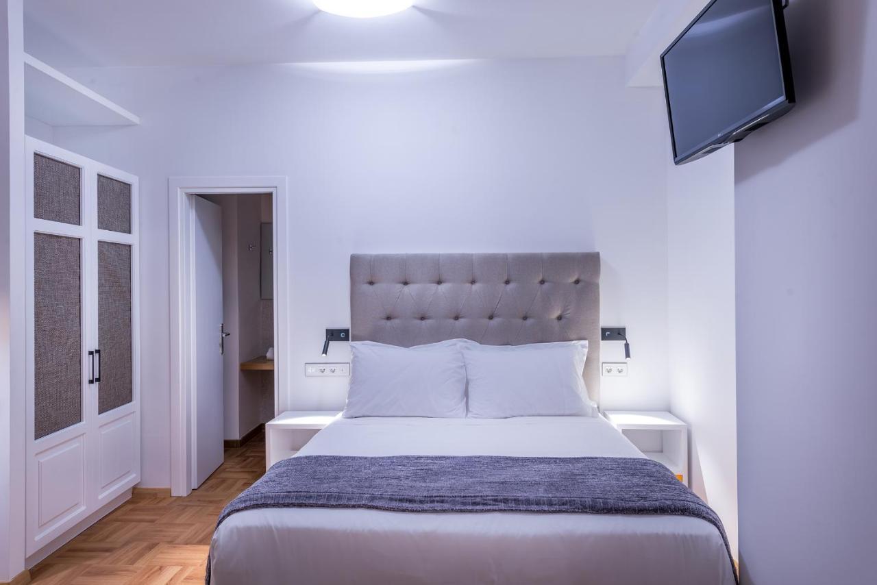Shapes Luxury Suites Ermoupoli Buitenkant foto