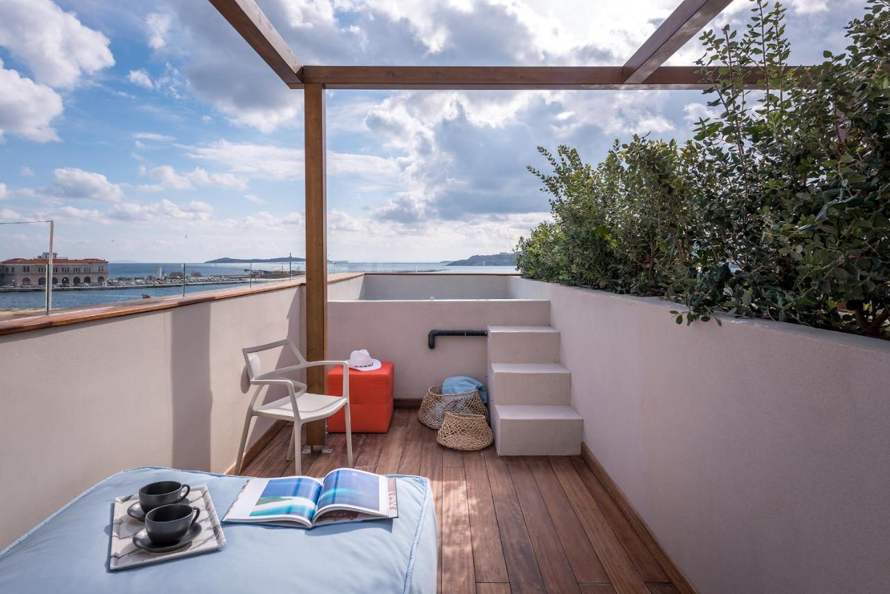 Shapes Luxury Suites Ermoupoli Buitenkant foto