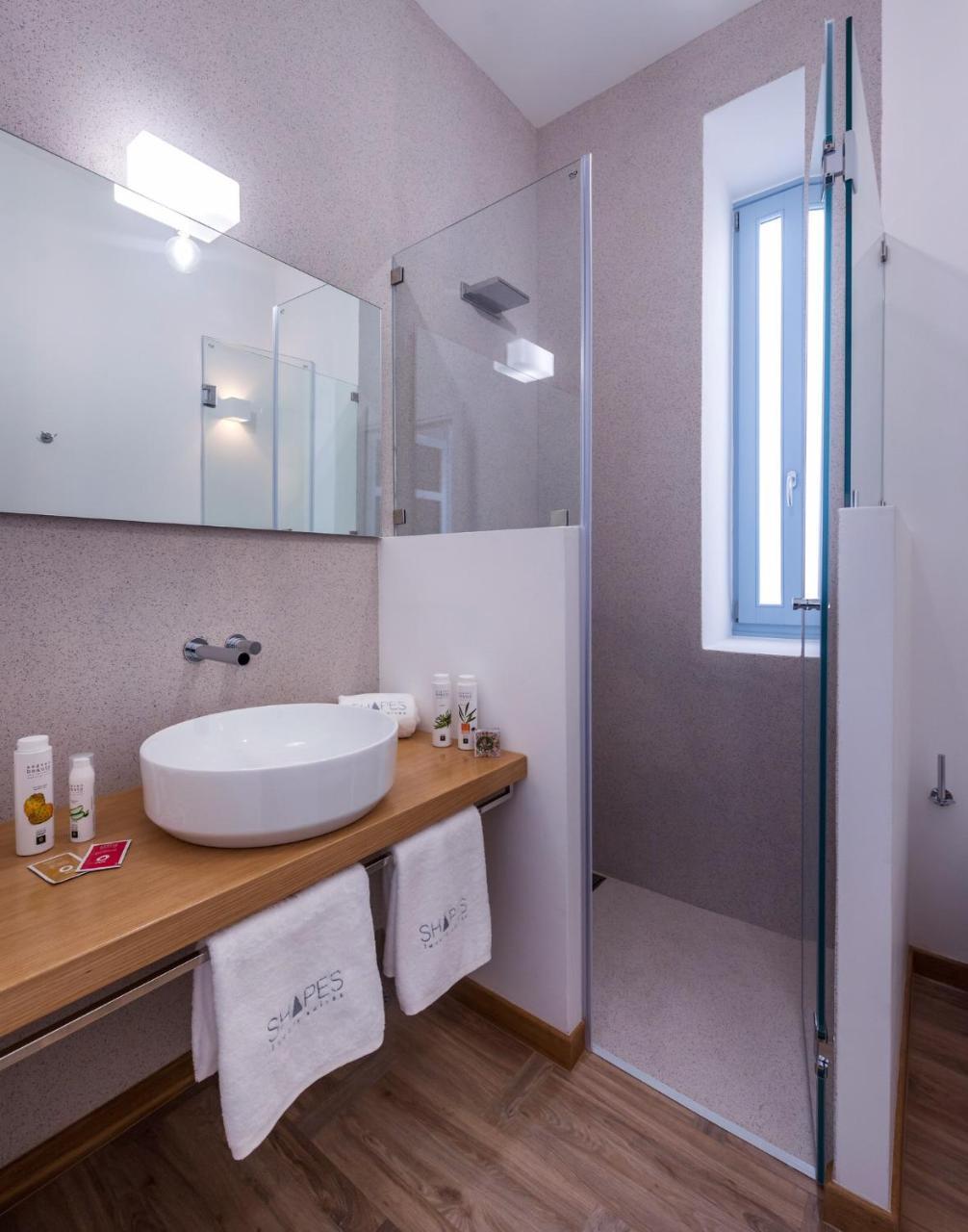 Shapes Luxury Suites Ermoupoli Buitenkant foto