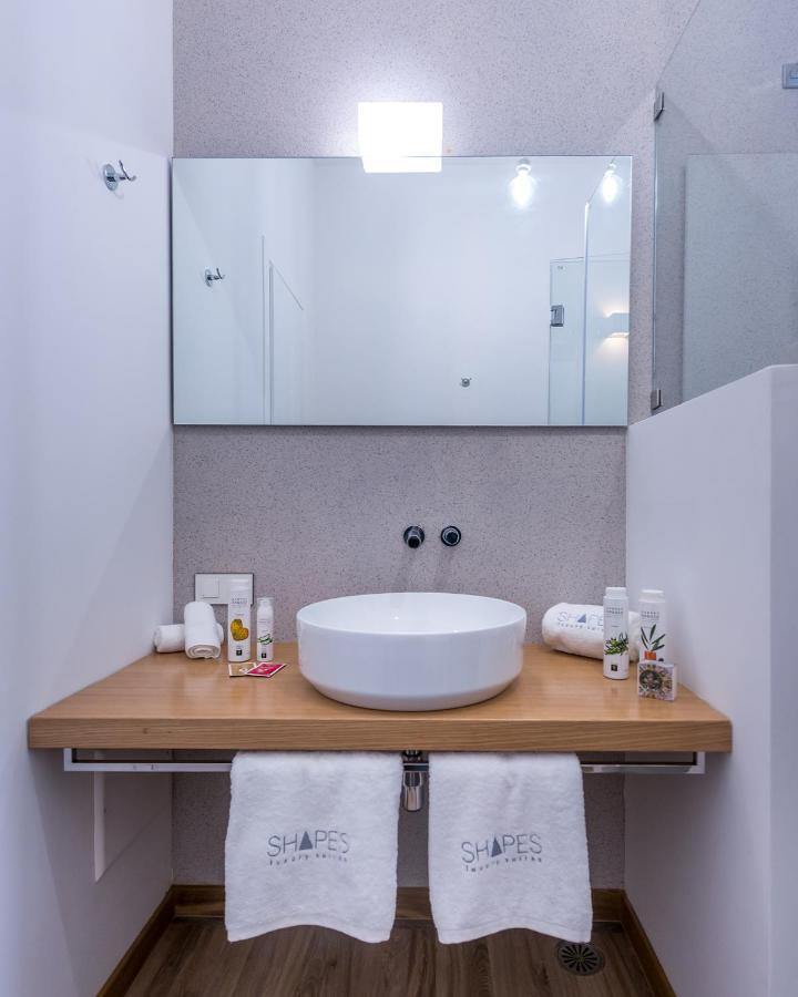 Shapes Luxury Suites Ermoupoli Buitenkant foto