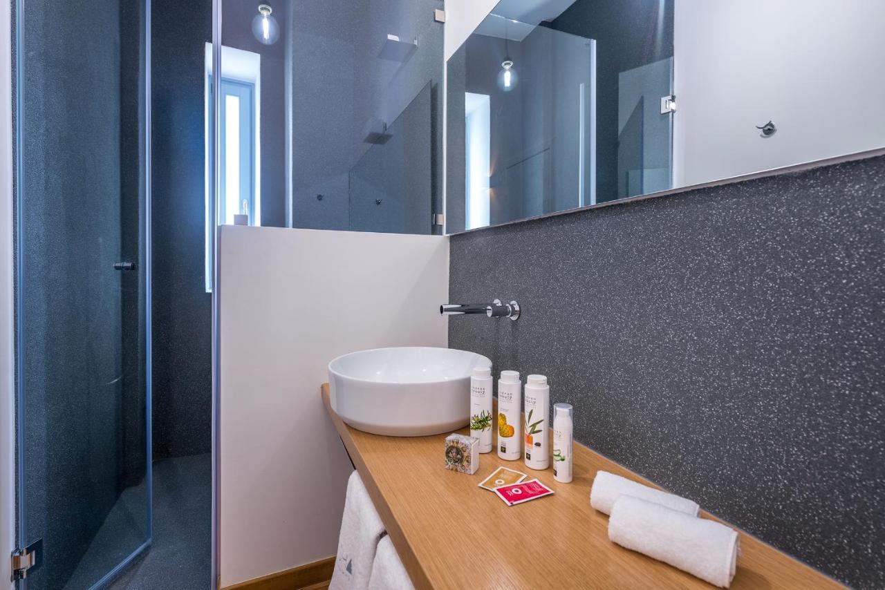 Shapes Luxury Suites Ermoupoli Buitenkant foto